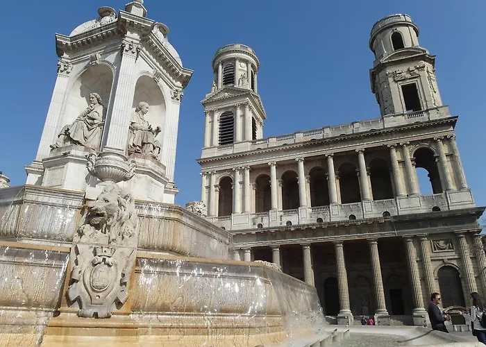 Saint Germain Elegant Chicsuites Апартаменты *