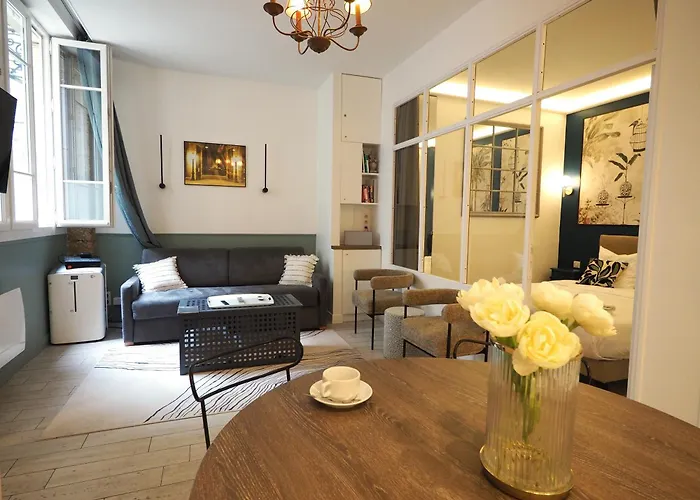 Saint Germain Elegant Chicsuites Апартаменты Париж