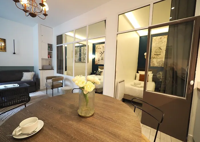 Saint Germain Elegant Chicsuites Апартаменты