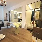 Saint Germain Elegant Chicsuites Lejlighed